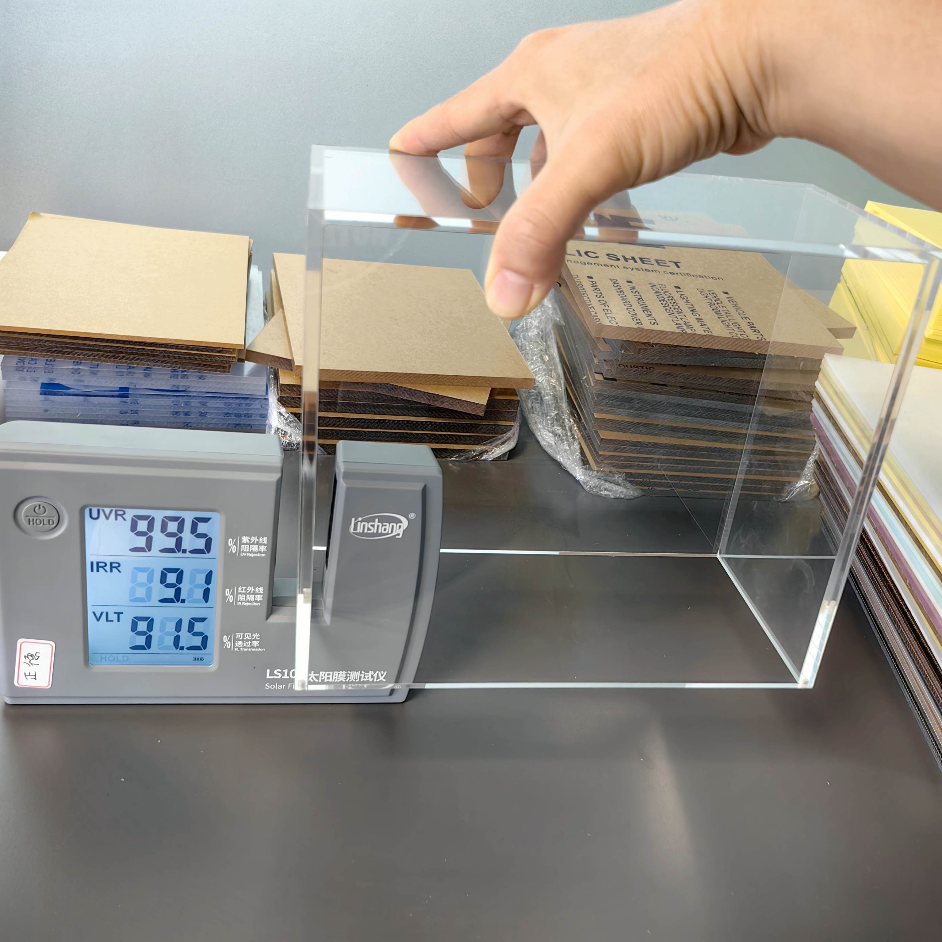 99% UV-bescherming Magnetische - Display Case Acrylic recensie en prijs